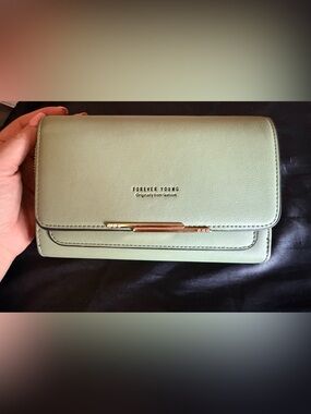 Brand new Forever Young crossbody purse